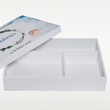 Caixa retangular de madeira para batismo personalizada